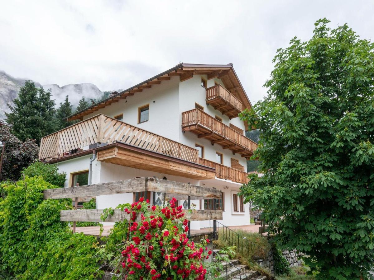 Holiday Home Near St Anton Am Arlberg With Sauna Ngoại thất bức ảnh