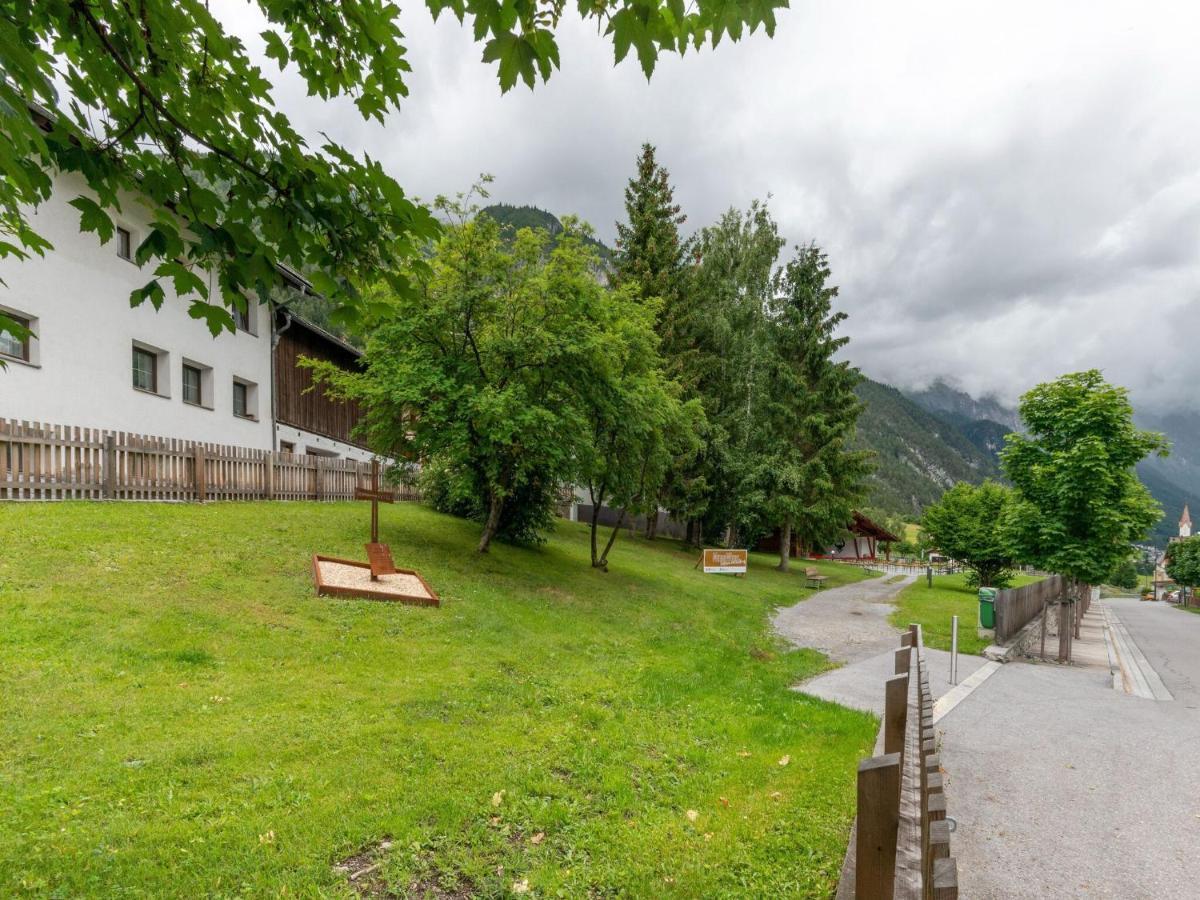 Holiday Home Near St Anton Am Arlberg With Sauna Ngoại thất bức ảnh